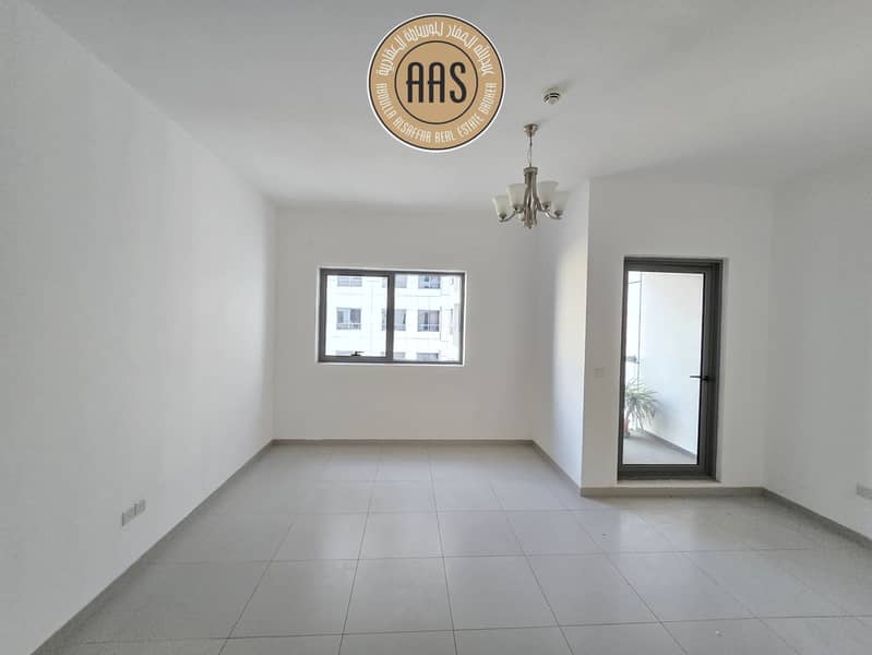 Prime Location_1Bed Apartment Available_Easy Access To Metro