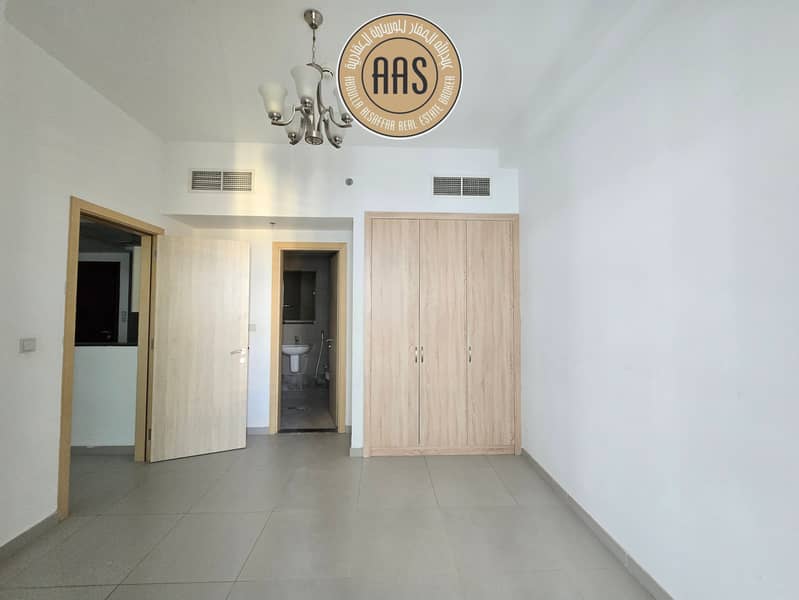 Prime Location_1Bed Apartment Available_Easy Access To Metro