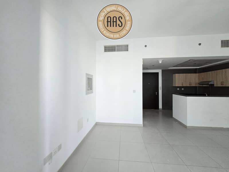 Prime Location_1Bed Apartment Available_Easy Access To Metro