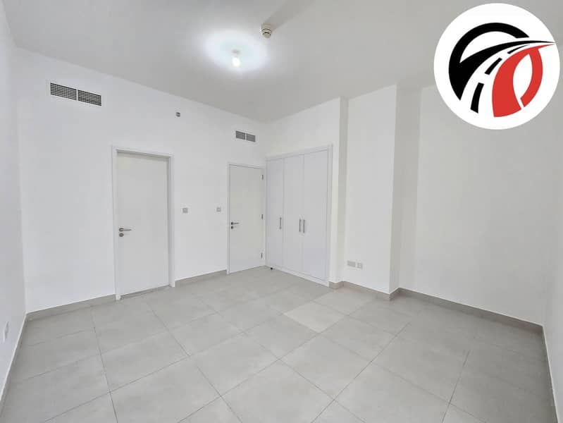 Spacious Apartment ! With All Aminities ! Ready to Move ! Big Size - Image 15