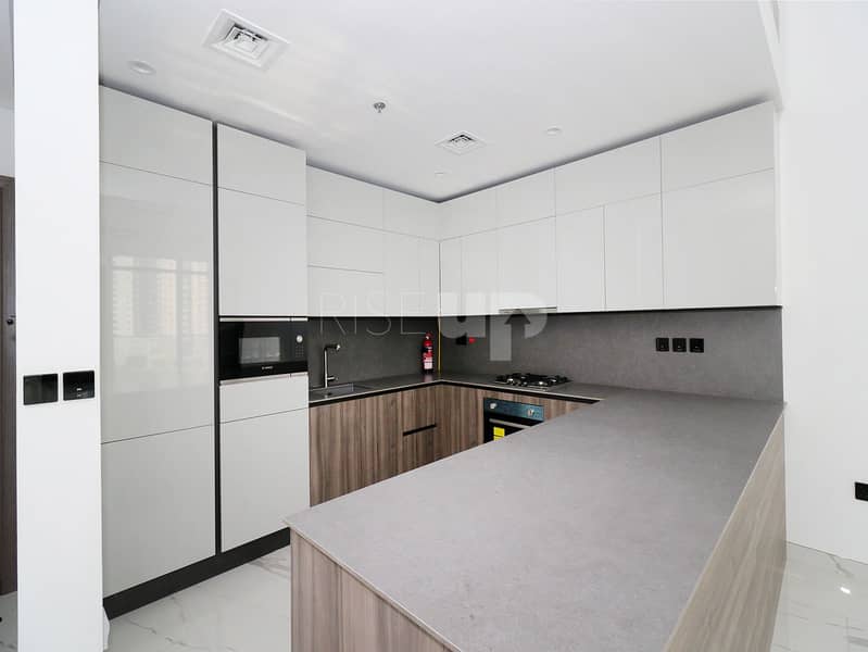 Spacious Apartment | Elegant | Motivated Seller