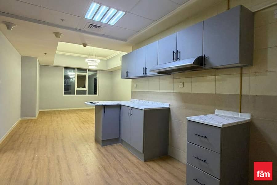 Spacious 2br In Al Rabia Tower | 90k