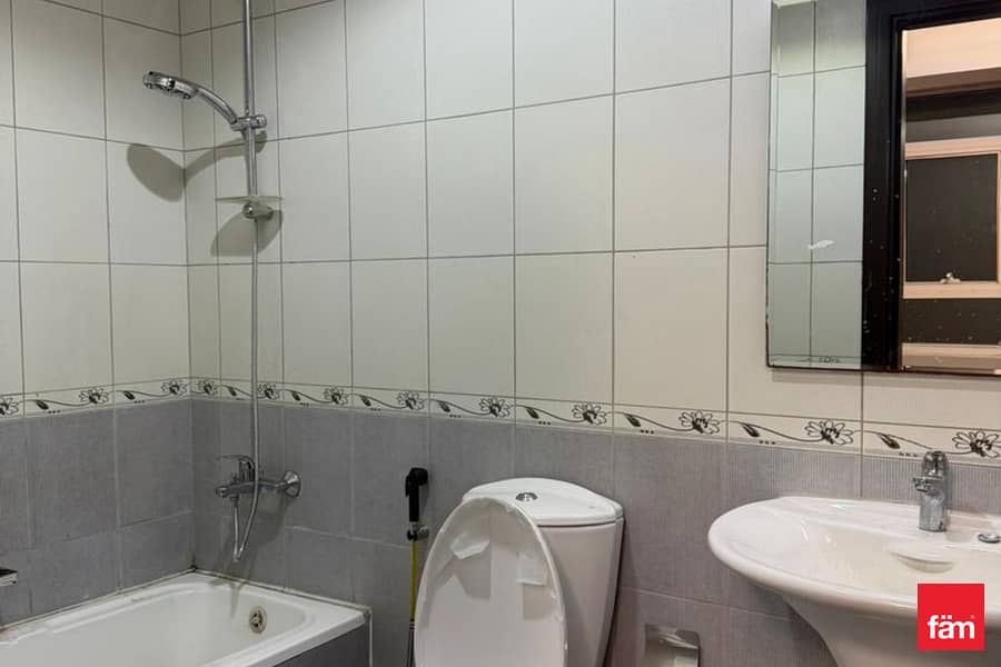 Spacious 2br In Al Rabia Tower | 90k - Image 10