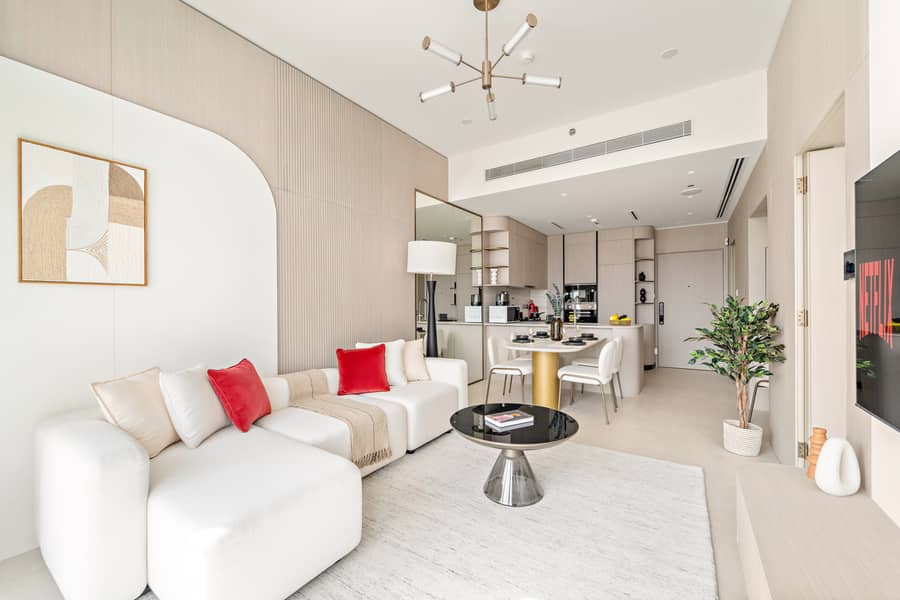 FESTIVE STAY SPECIALS | BRAND NEW