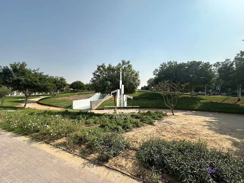 4BHK + Maid | Rare Opportunity | Park View