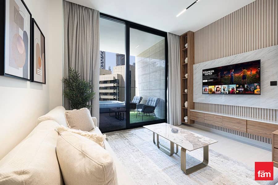 Investor Deal Premium Studio | High End Interiors