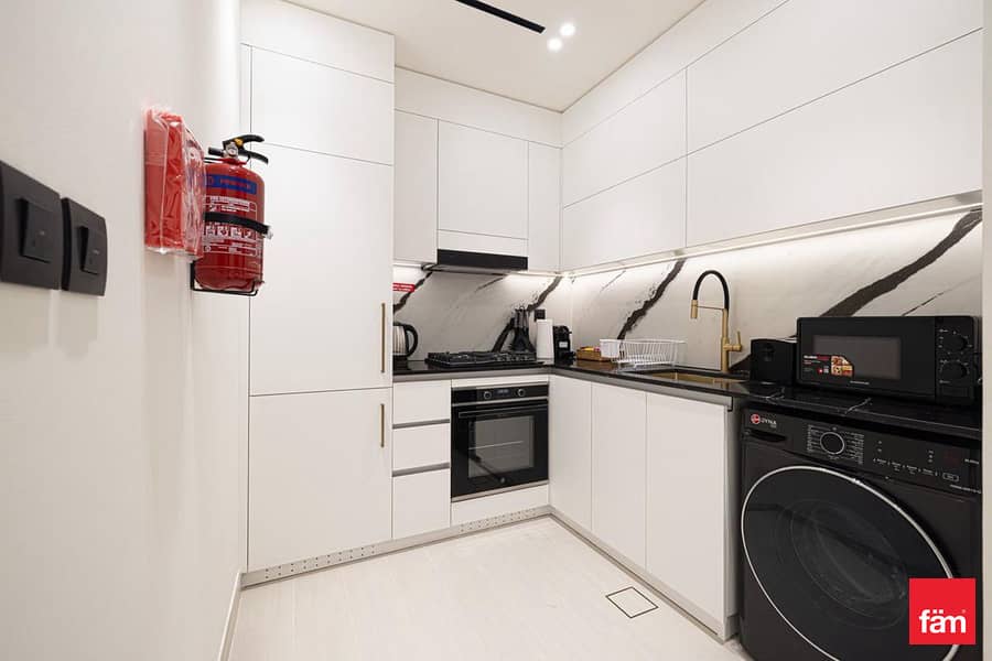 Investor Deal Premium Studio | High End Interiors - Image 18