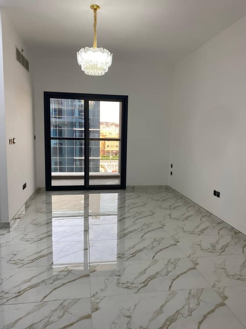 Ever Lowest Price| With Balcony| Semi-Furnished| High Floor|Brand New Building - Image 9