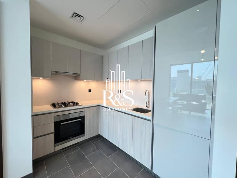 Sobha Crest Premium Living Redefined|2 Cheques