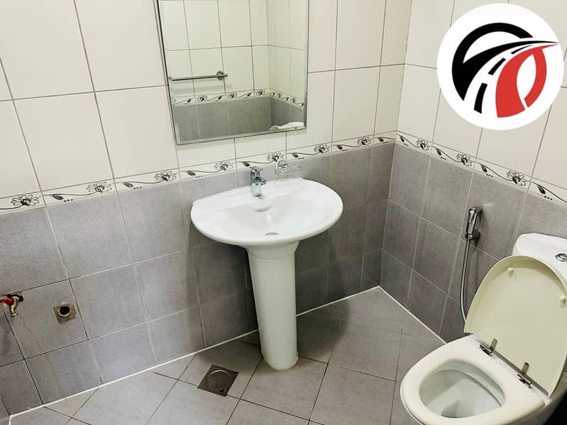 Chiller Free Huge 1bhk with all amenities 70k