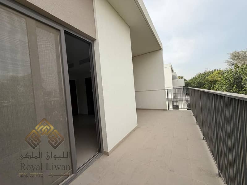 Modern Style | 4BR Townhouse | Corner Unit | Ready to Move in - Image 16