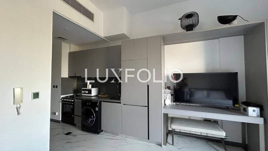 Spacious Studio | Burj Khalifa View | One Payment