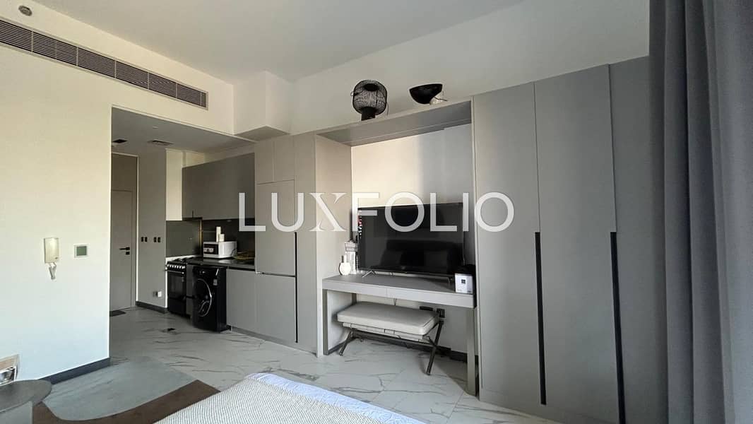 Spacious Studio | Burj Khalifa View | One Payment