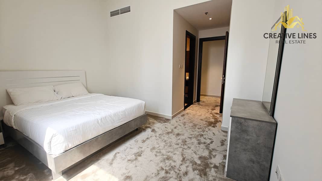 Fully furnished luxury 2-Bedroom with closed kitchen apartment// ready to move// Cheque 4 to 6