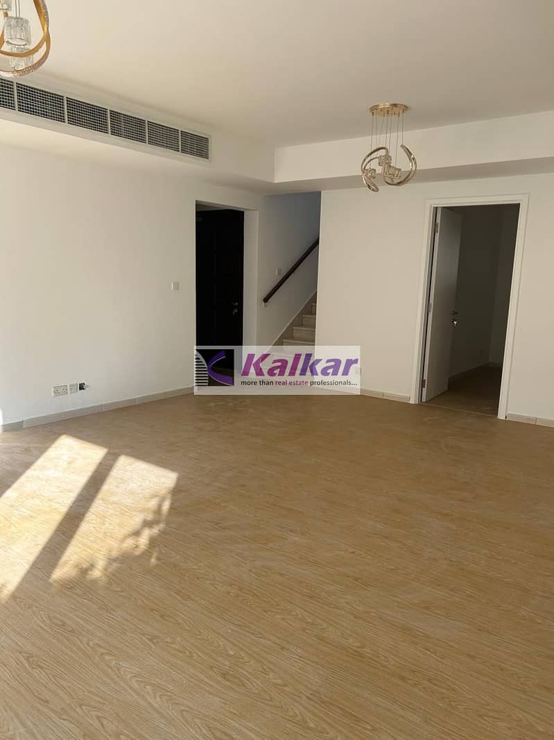 Springs14 -3 Mid| Renovated | Landscaped Garden