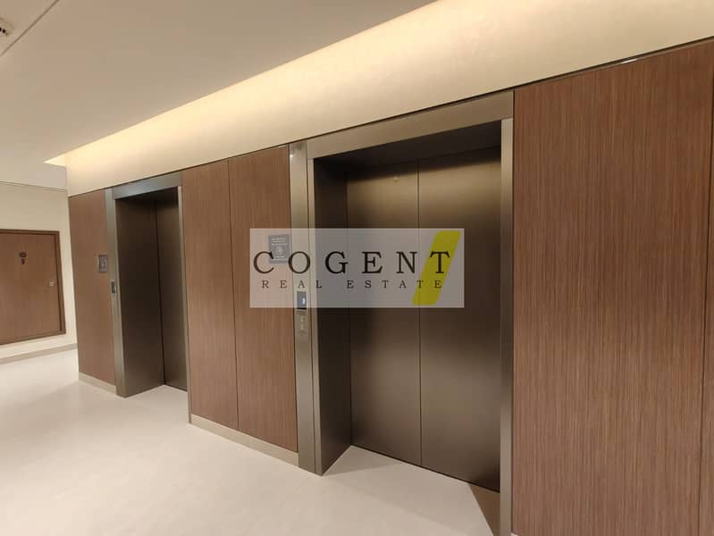 Brand New 3 Bedroom + Maids Apartment For Rent with Full Marina and QE2 Views - Image 23