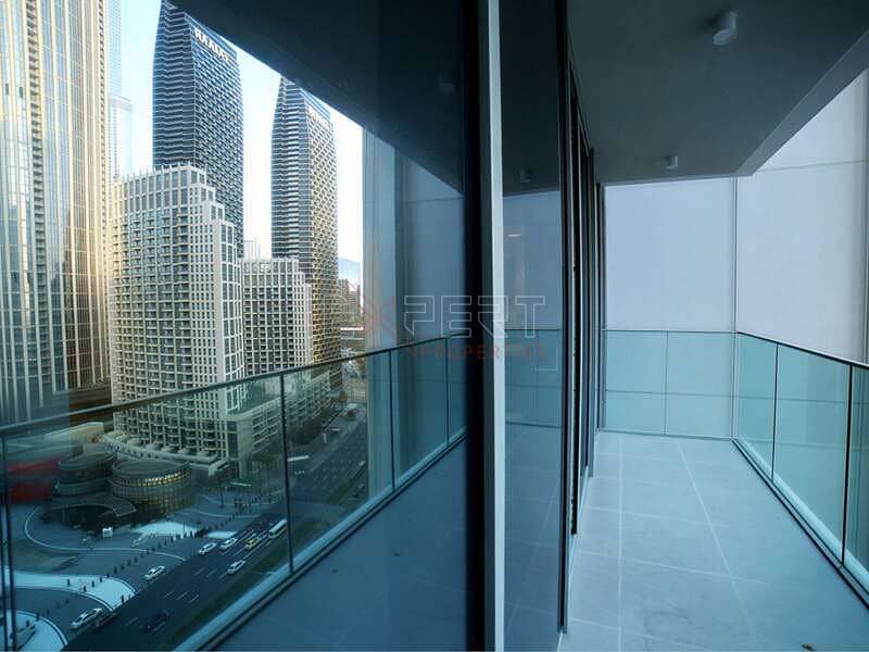 Open Layout | Bright & Spacious Unit | Stunning City Views - Image 13