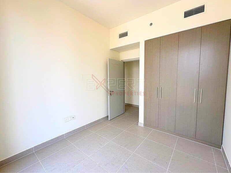 Spacious 3BR | Iconic Burj & Fountain Views | Premium Living - Image 10