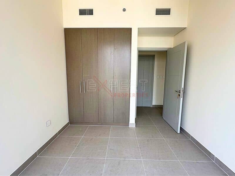 Spacious 3BR | Iconic Burj & Fountain Views | Premium Living - Image 15