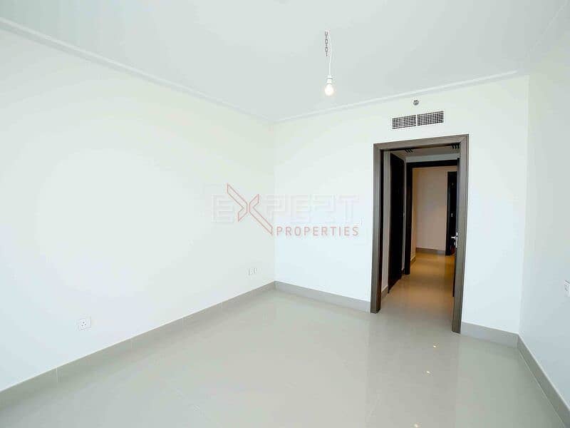 Stunning Burj Khalifa Views | Luxurious 3BHK | Luxury Living - Image 11