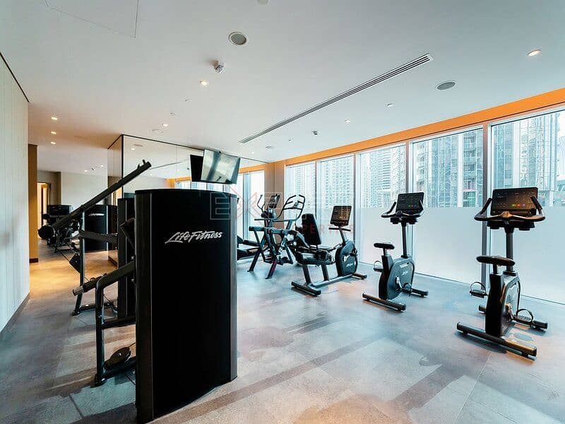 Stunning Burj Khalifa Views | Luxurious 3BHK | Luxury Living - Image 19