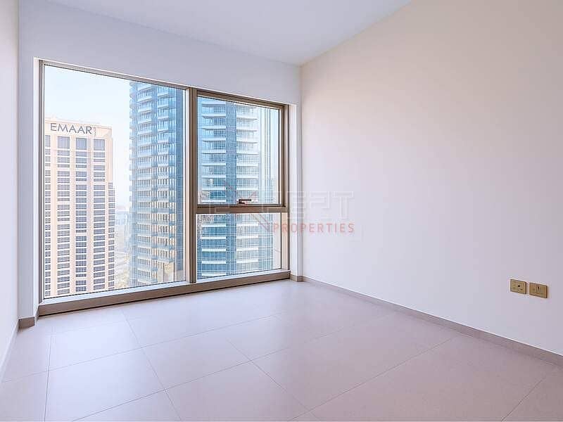 Luxury Residence | Boulevard & Fountain Views |Elegant High-Floor - Image 9