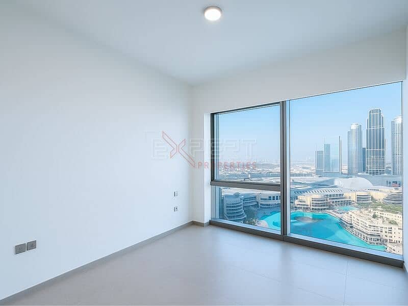 Luxury Residence | Boulevard & Fountain Views |Elegant High-Floor - Image 10