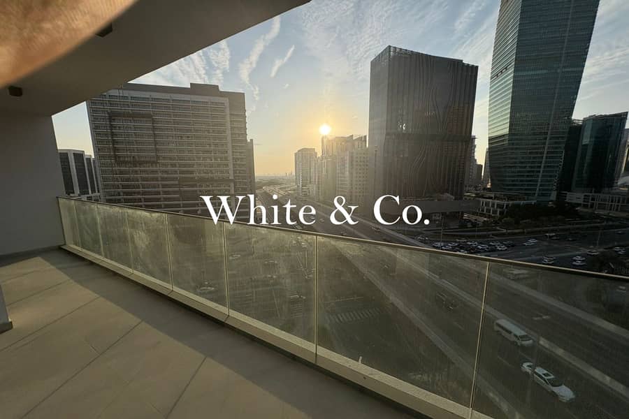 Fully Furnished | Spacious Corner Unit | Vacant No - Image 6