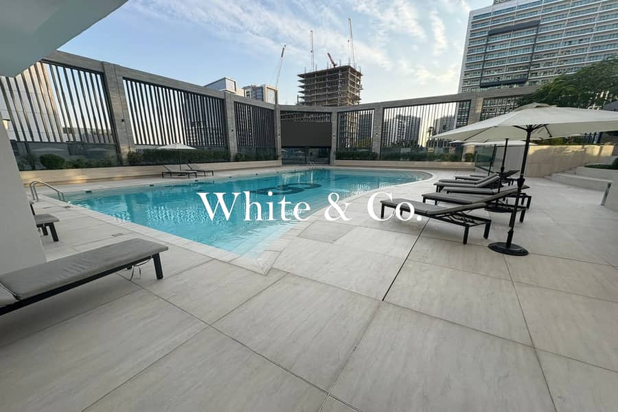 Fully Furnished | Spacious Corner Unit | Vacant No - Image 9