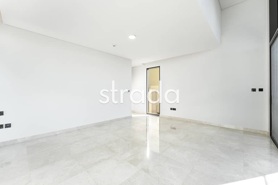 Four BR | Burj View | Park Backing - Image 22