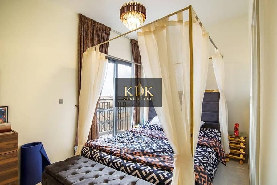 3 Beds + Maid | Desert View | Corner | Semi Furnished