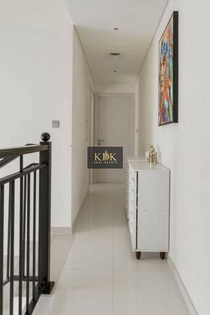 3 Beds + Maid | Desert View | Corner | Semi Furnished - Image 7