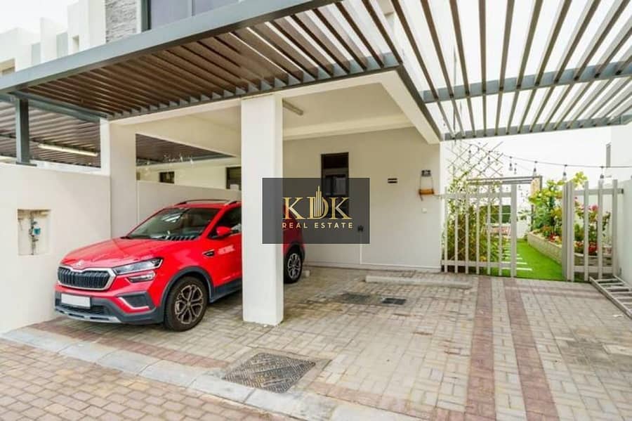 3 Beds + Maid | Desert View | Corner | Semi Furnished - Image 15