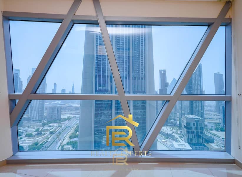 INVESTOR DEAL | SPACIOUS LAYOUT | PRIME LOCATION - Image 7