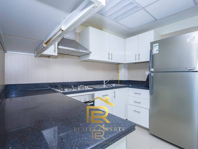 INVESTOR DEAL | SPACIOUS LAYOUT | PRIME LOCATION - Image 11