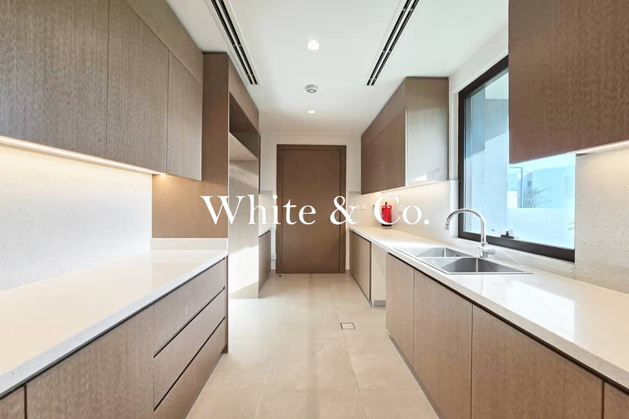 Fully Landscaped | Best Layout |Available - Image 6