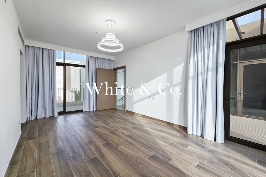 Fully Landscaped | Best Layout |Available - Image 14