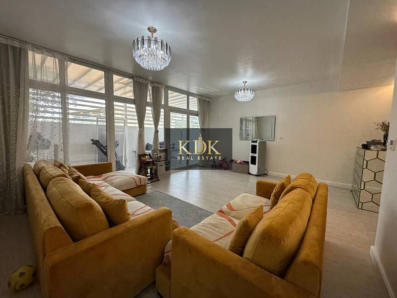 Corner Unit | Bigger Plot | Fully Furnished | Single Row