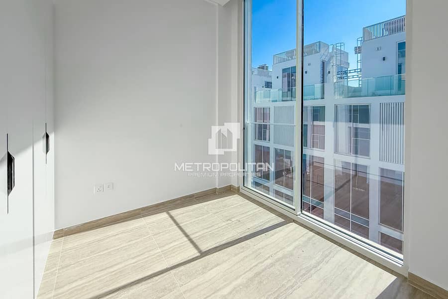 Nature Living | Newly Handed Over | Close to Park