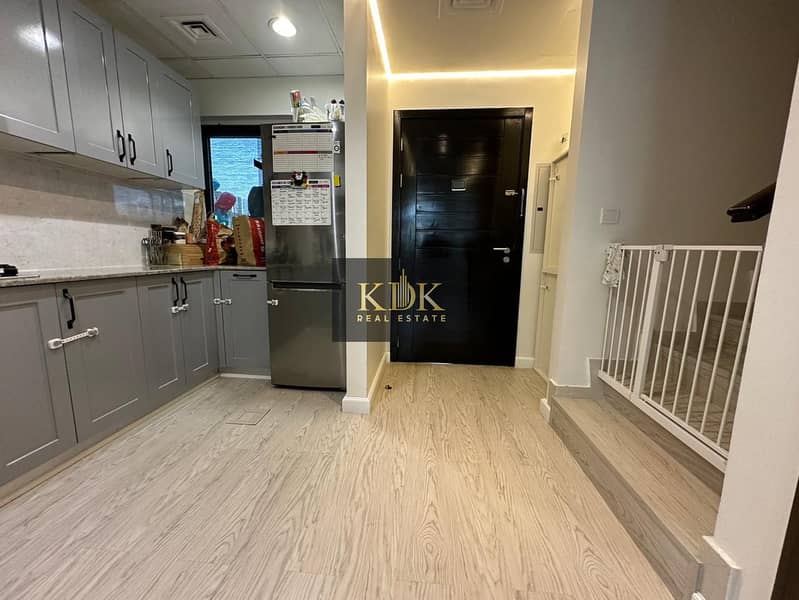 Corner Unit | Bigger Plot | Fully Furnished | Single Row - Image 6