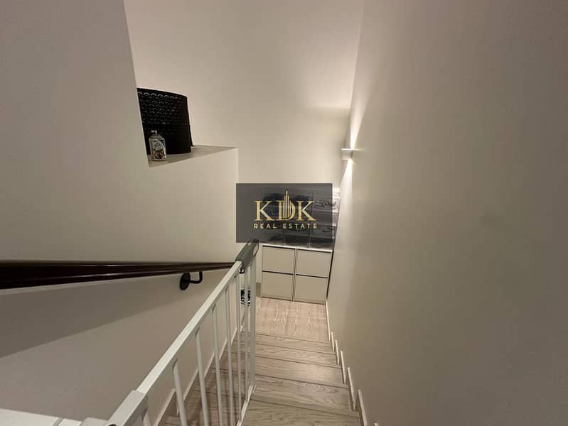 Corner Unit | Bigger Plot | Fully Furnished | Single Row - Image 9