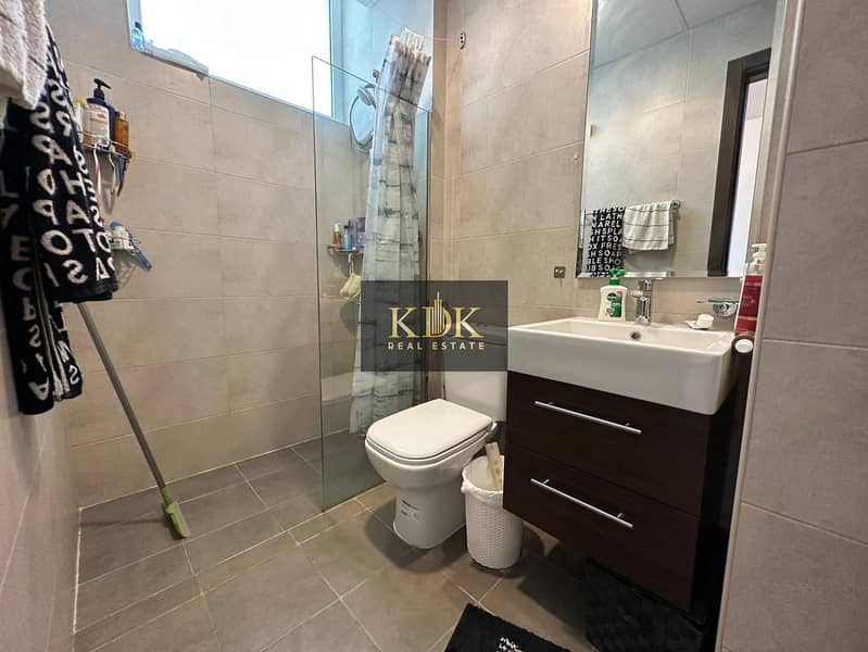 Corner Unit | Bigger Plot | Fully Furnished | Single Row - Image 14