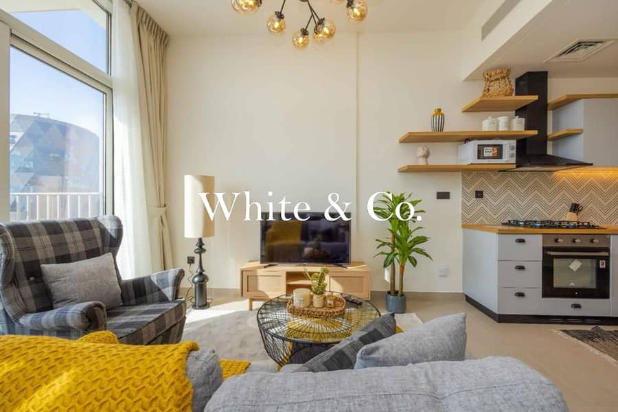 Vacant | Fully Furnished | Opposite Mall - Image 16