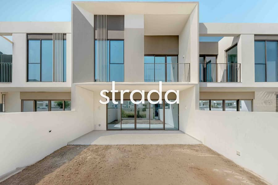 Straight Kitchen | Brand New | Perfect Location - Image 15