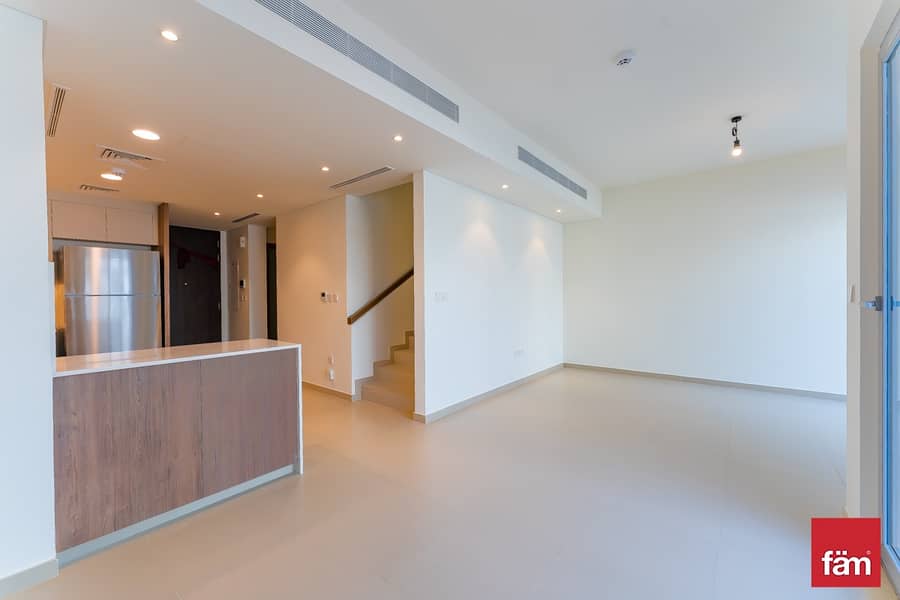 Pool View | 3 Bedroom | Single Row