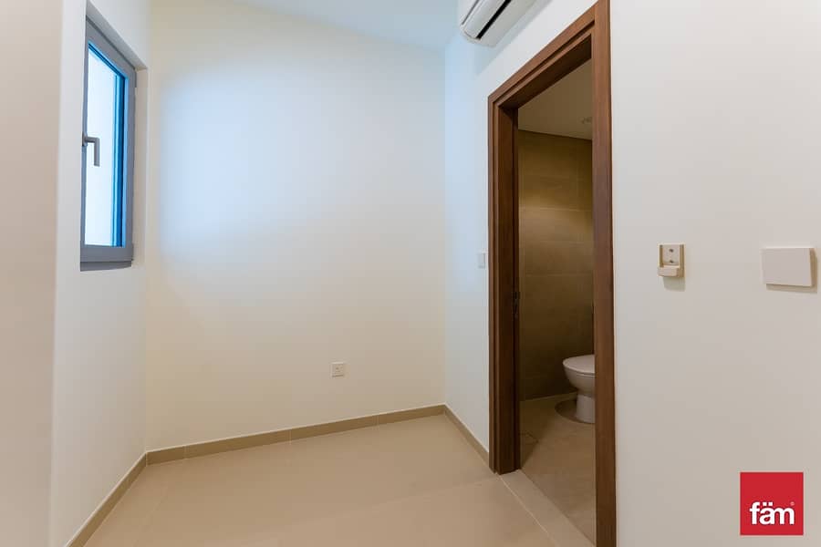 Pool View | 3 Bedroom | Single Row - Image 15