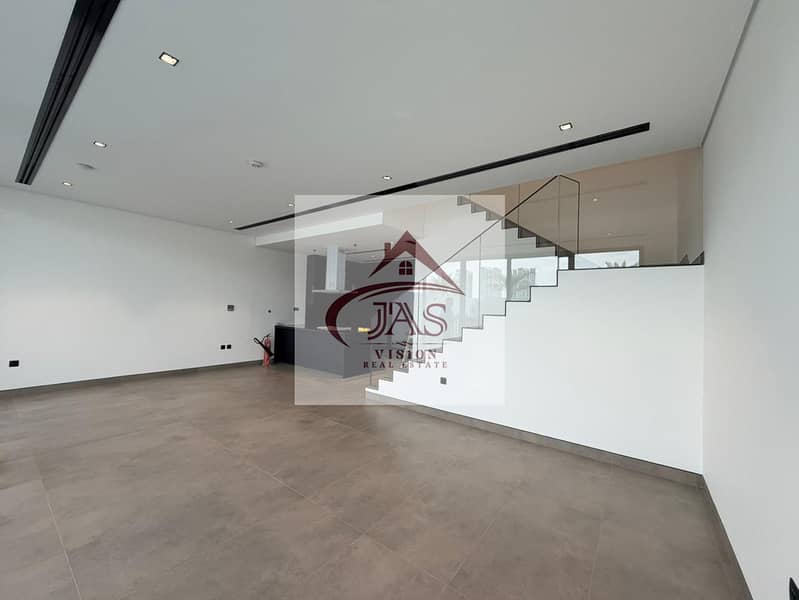 Exclusive Spacious Townhouse with Pool | Brand New - Image 8