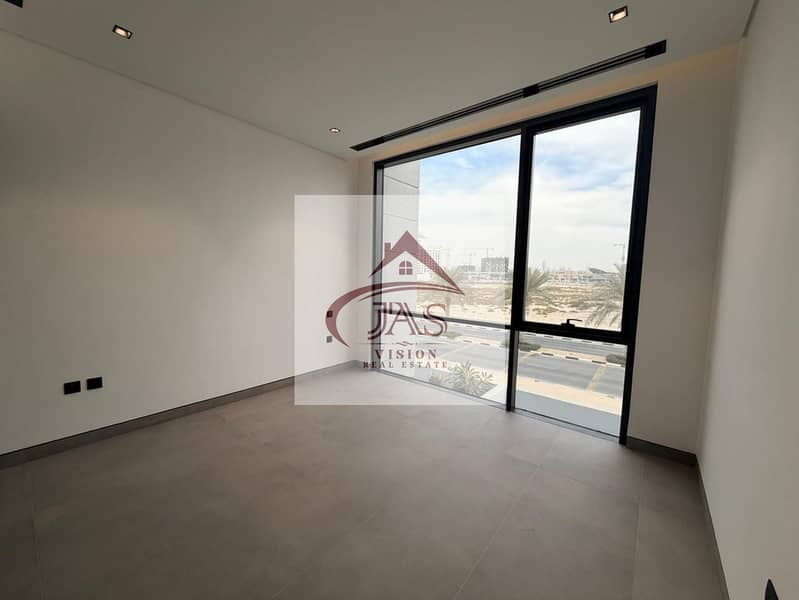 Exclusive Spacious Townhouse with Pool | Brand New - Image 13