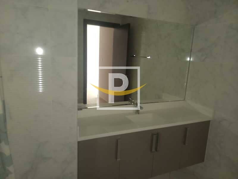 Huge 2BR Duplex| Community View | Prime Location - Image 9