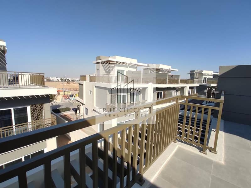 3 Bedroom with roof access | Vaastu complaint | Vacant - Image 8